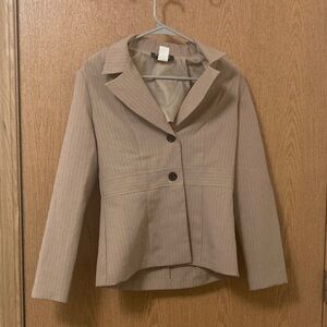 Elegant Beige Women's Blazer